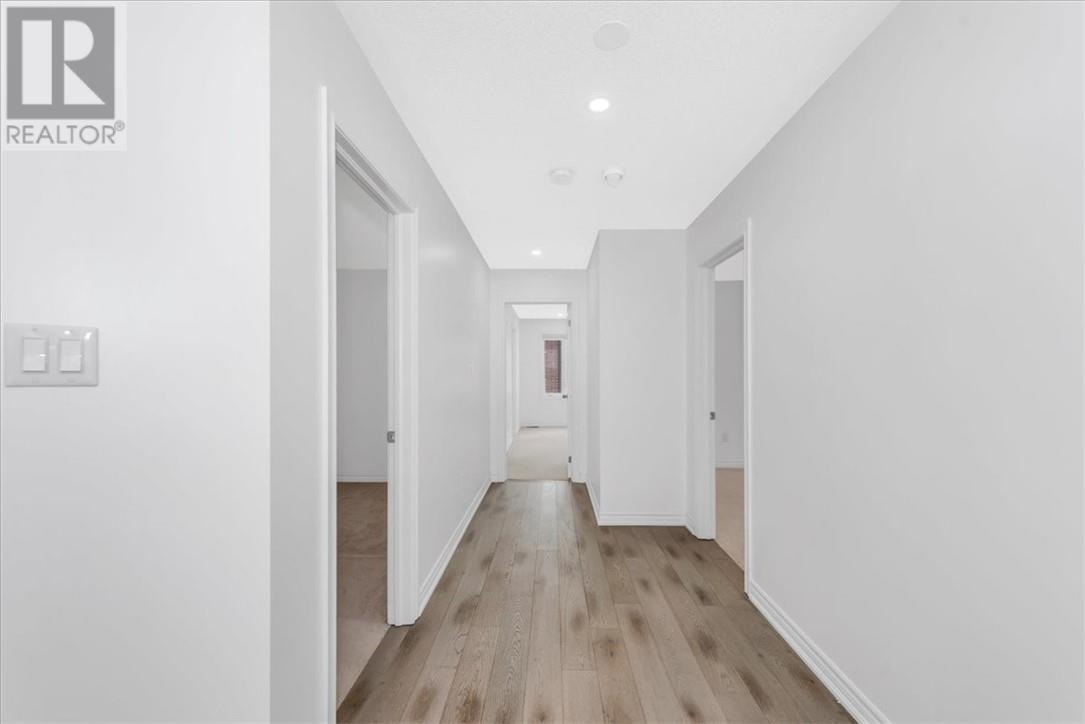 1252 Peelar Crescent, Innisfil, Ontario  L0L 1W0 - Photo 26 - 2126701