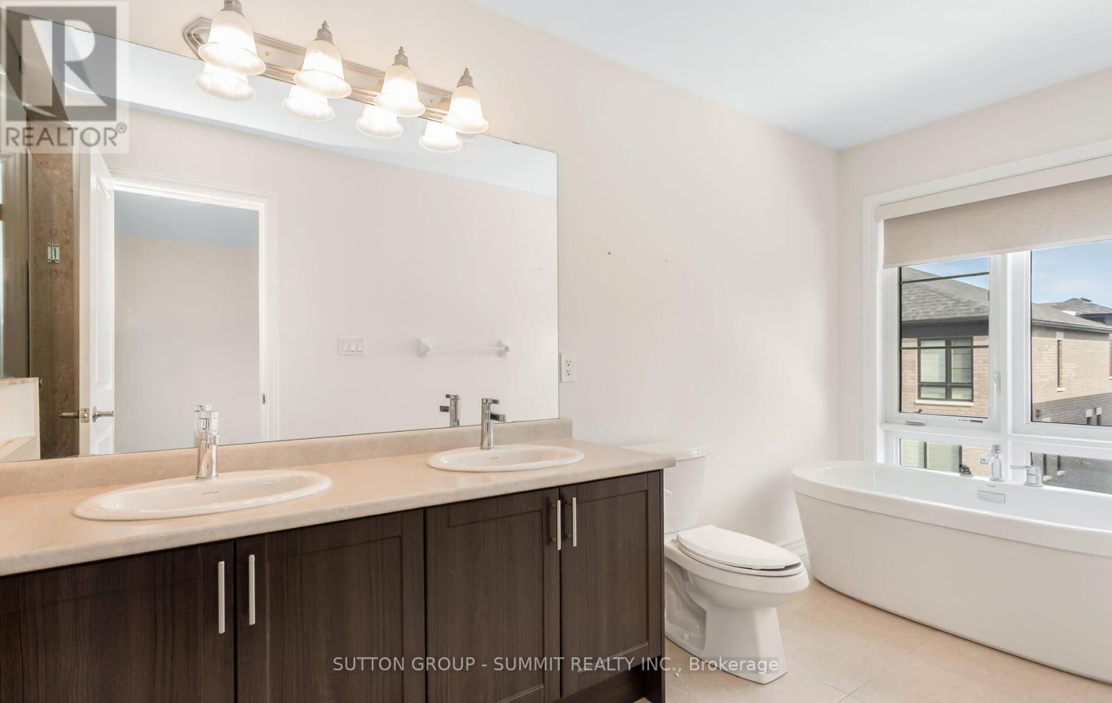 12 Lake Trail Way, Whitby, Ontario  L1M 0M3 - Photo 34 - E12854326