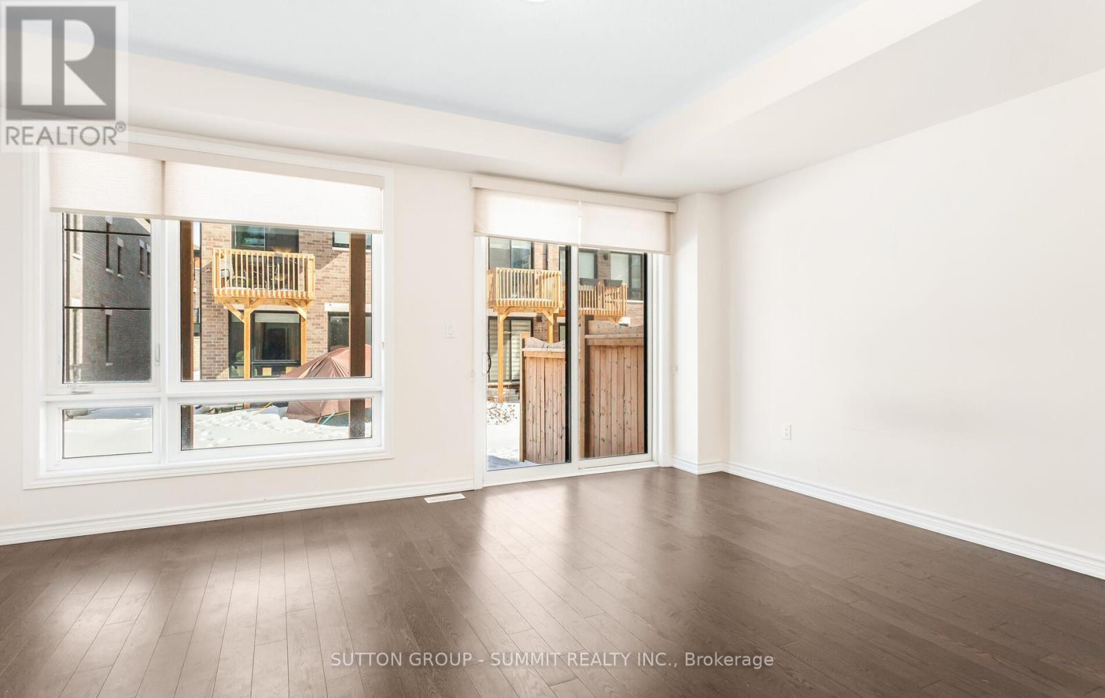 12 Lake Trail Way, Whitby, Ontario  L1M 0M3 - Photo 7 - E12854326