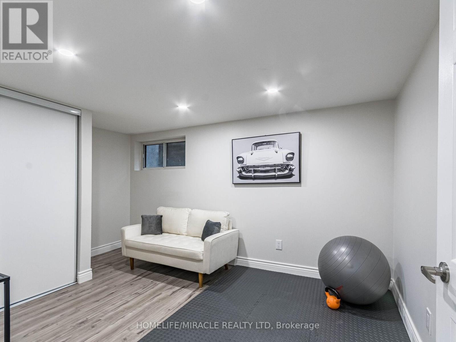 124 - 180 Mississauga Valley Boulevard, Mississauga, Ontario  L5A 3M2 - Photo 30 - W12852400