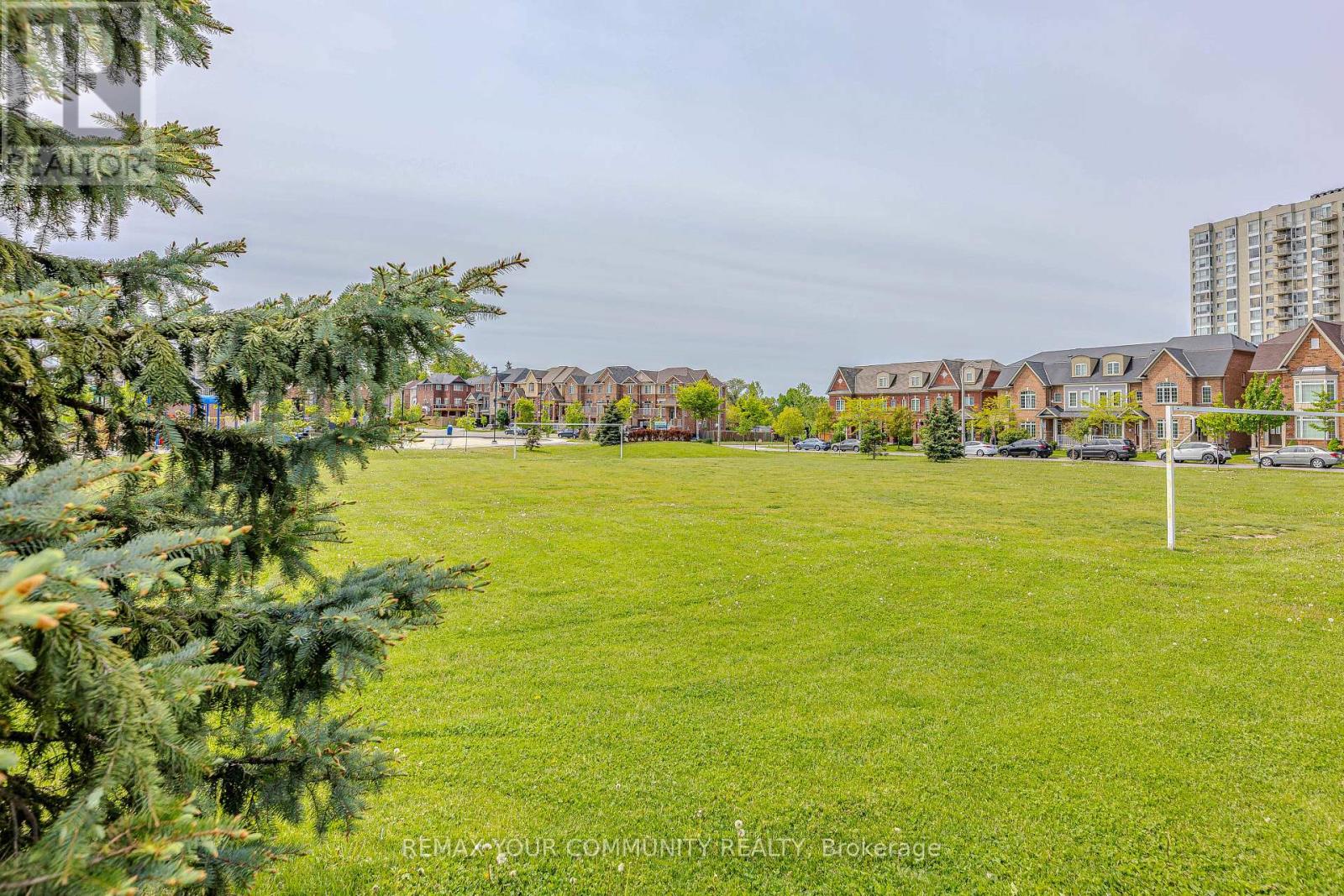 5 - 149 Isaac Devins Boulevard, Toronto, Ontario  M9M 0C5 - Photo 39 - W12853652