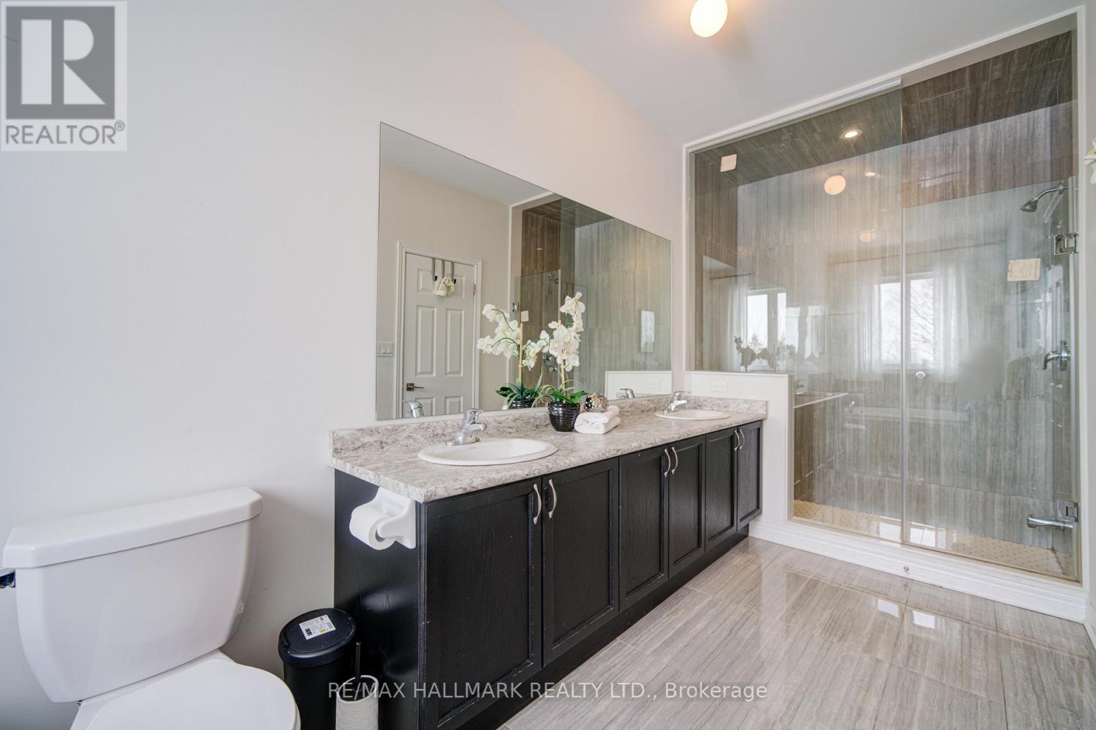 71 Titan Trail, Markham, Ontario  L3S 0E2 - Photo 24 - N12854420