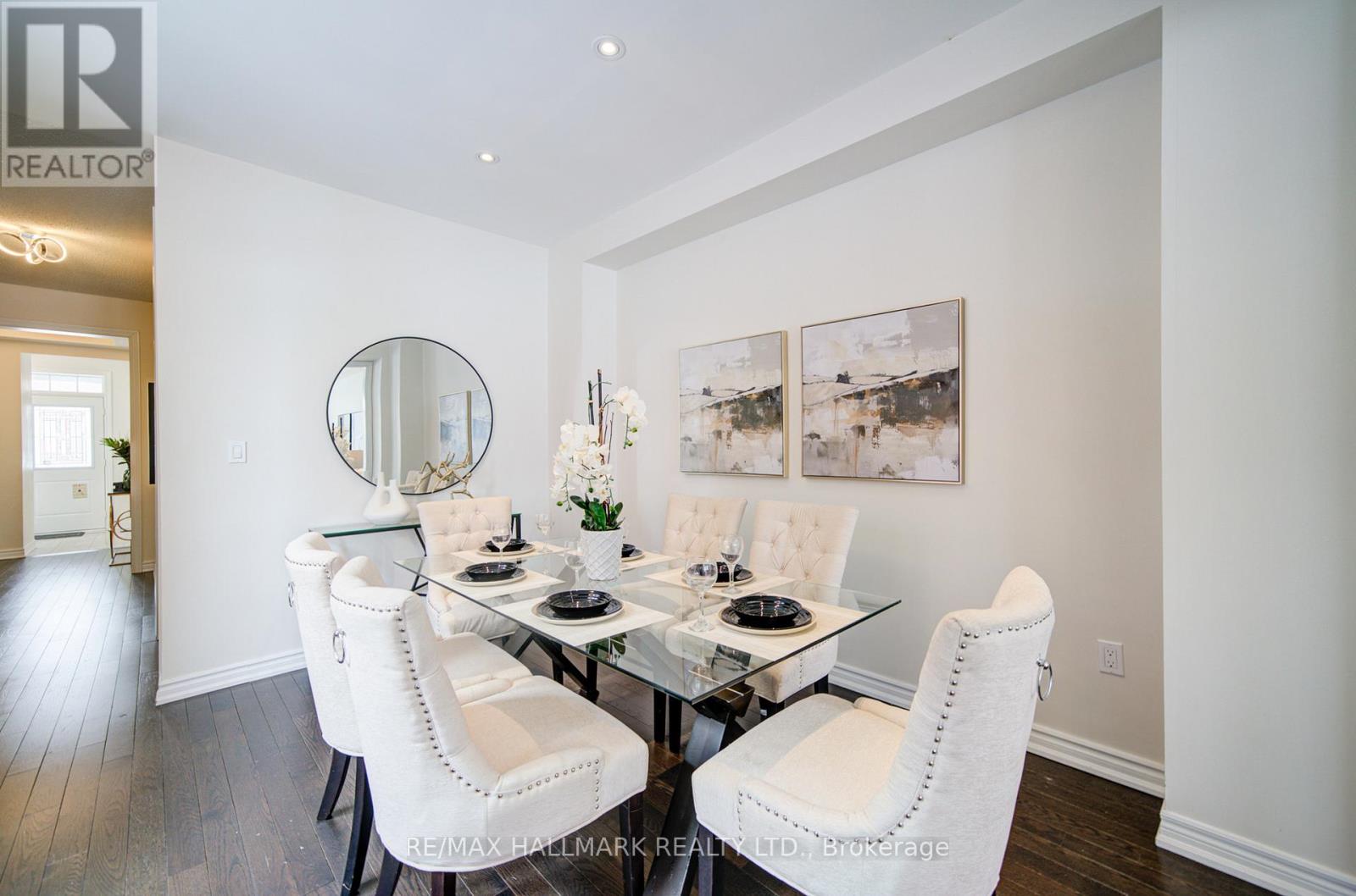 71 Titan Trail, Markham, Ontario  L3S 0E2 - Photo 7 - N12854420