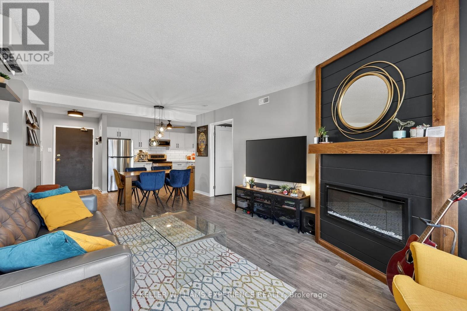 301 - 120 Bell Farm Road, Barrie (Alliance), Ontario  L4M 6J2 - Photo 10 - S12854328