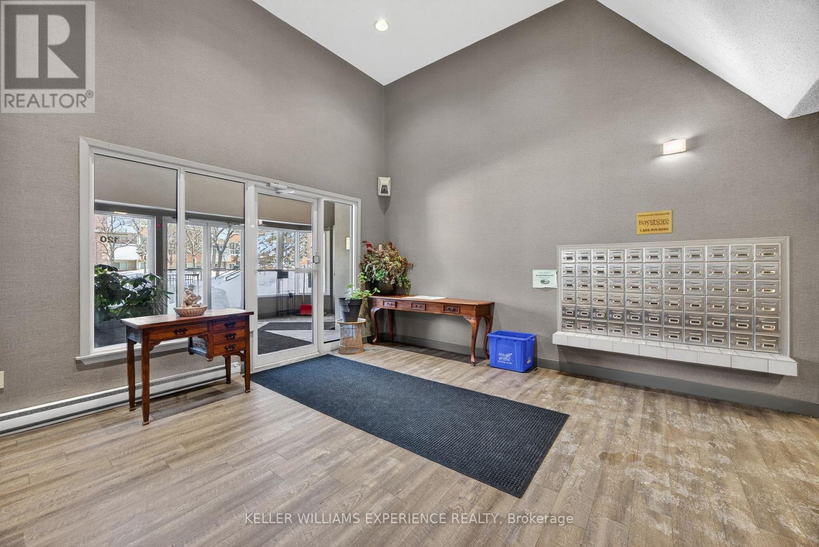 301 - 120 Bell Farm Road, Barrie (Alliance), Ontario  L4M 6J2 - Photo 22 - S12854328