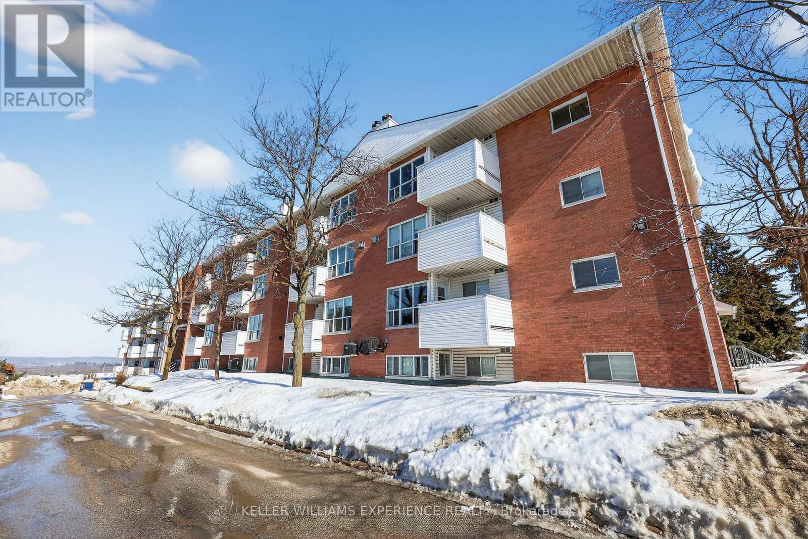 301 - 120 Bell Farm Road, Barrie (Alliance), Ontario  L4M 6J2 - Photo 26 - S12854328