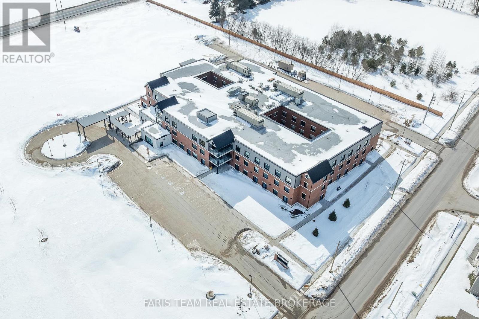 A2 - 301 Junction Road, Clearview (Stayner), Ontario  L0M 1S0 - Photo 3 - S12854352