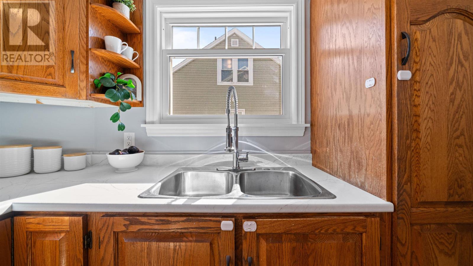 3815 Memorial Drive, Halifax, Nova Scotia  B3K 5A4 - Photo 11 - 202603900