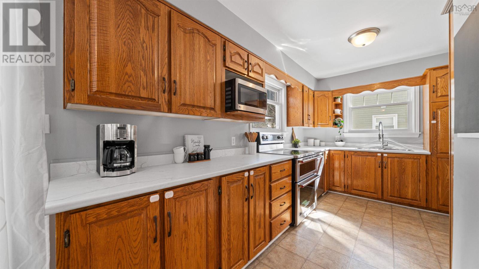 3815 Memorial Drive, Halifax, Nova Scotia  B3K 5A4 - Photo 10 - 202603900