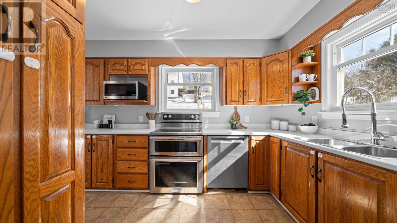 3815 Memorial Drive, Halifax, Nova Scotia  B3K 5A4 - Photo 12 - 202603900