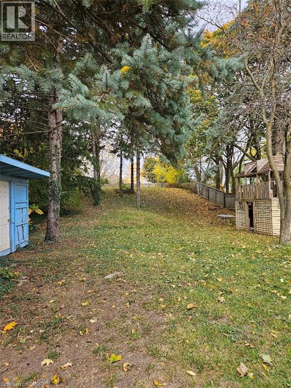 1154 Queens Boulevard, Kitchener, Ontario  N2M 1C2 - Photo 2 - 40789791