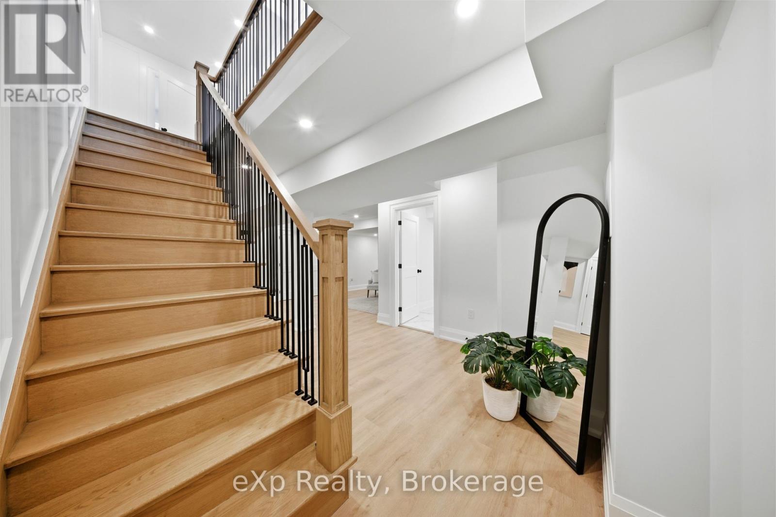 5535 Cedar Springs Road, Burlington, Ontario  L7P 0C2 - Photo 37 - W12843220