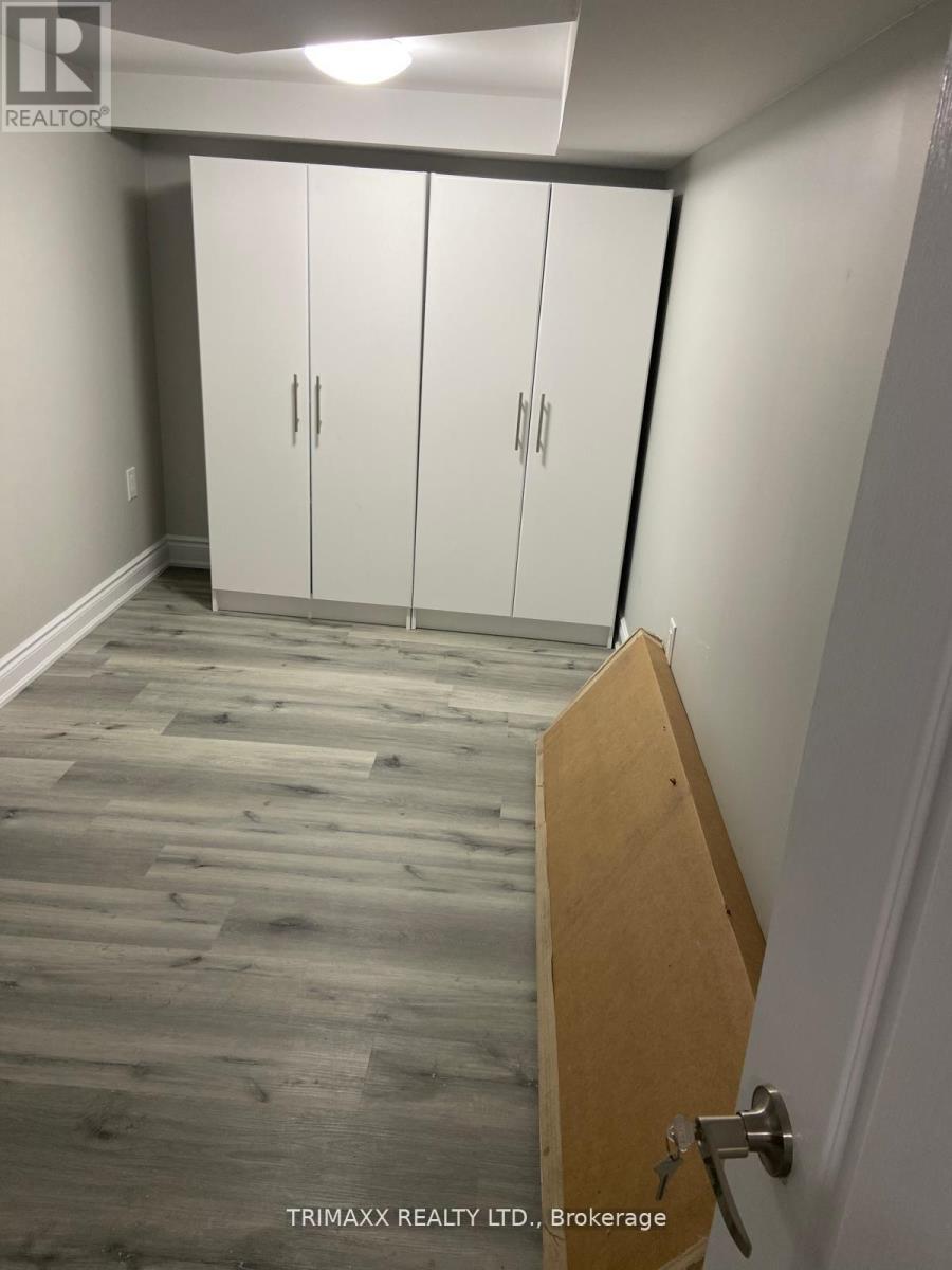 Basement - 7 Vinewood Road, Caledon, Ontario  L7C 4A9 - Photo 9 - W12854332