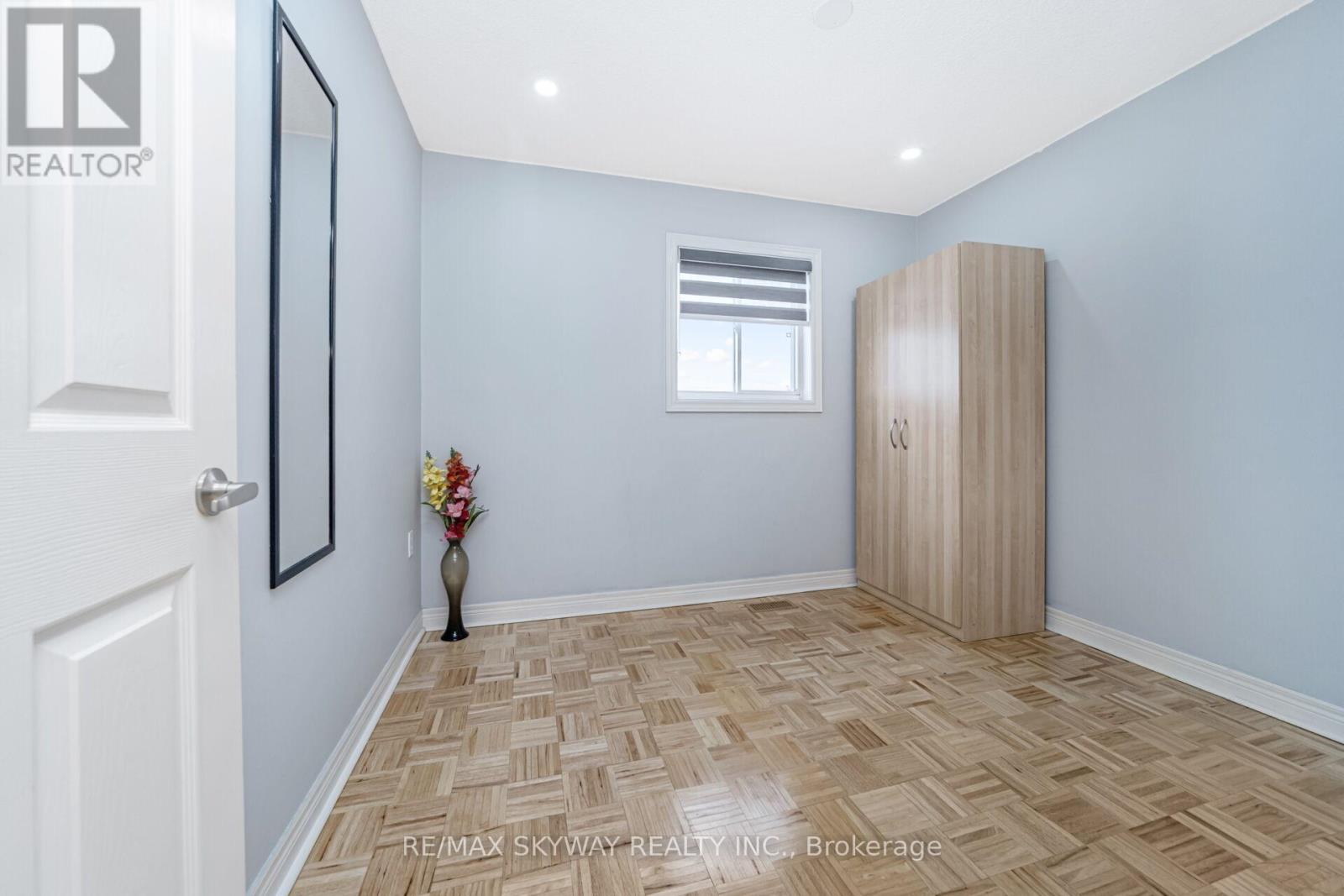 87 Ashdale Road, Brampton (Bram West), Ontario  L6Y 5M9 - Photo 23 - W12854346