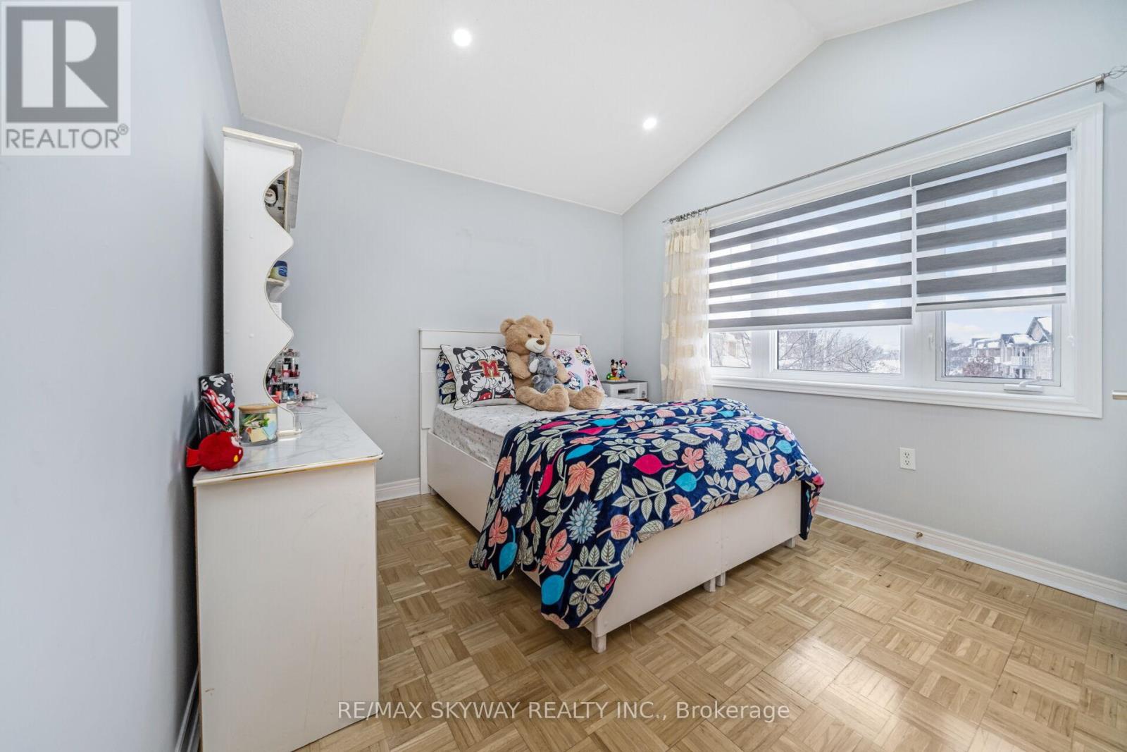 87 Ashdale Road, Brampton (Bram West), Ontario  L6Y 5M9 - Photo 35 - W12854346