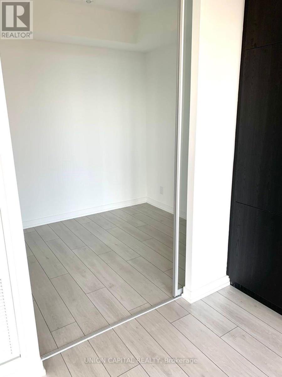 1205 - 270 Dufferin Street, Toronto (South Parkdale), Ontario  M6K 0H8 - Photo 11 - W12854360