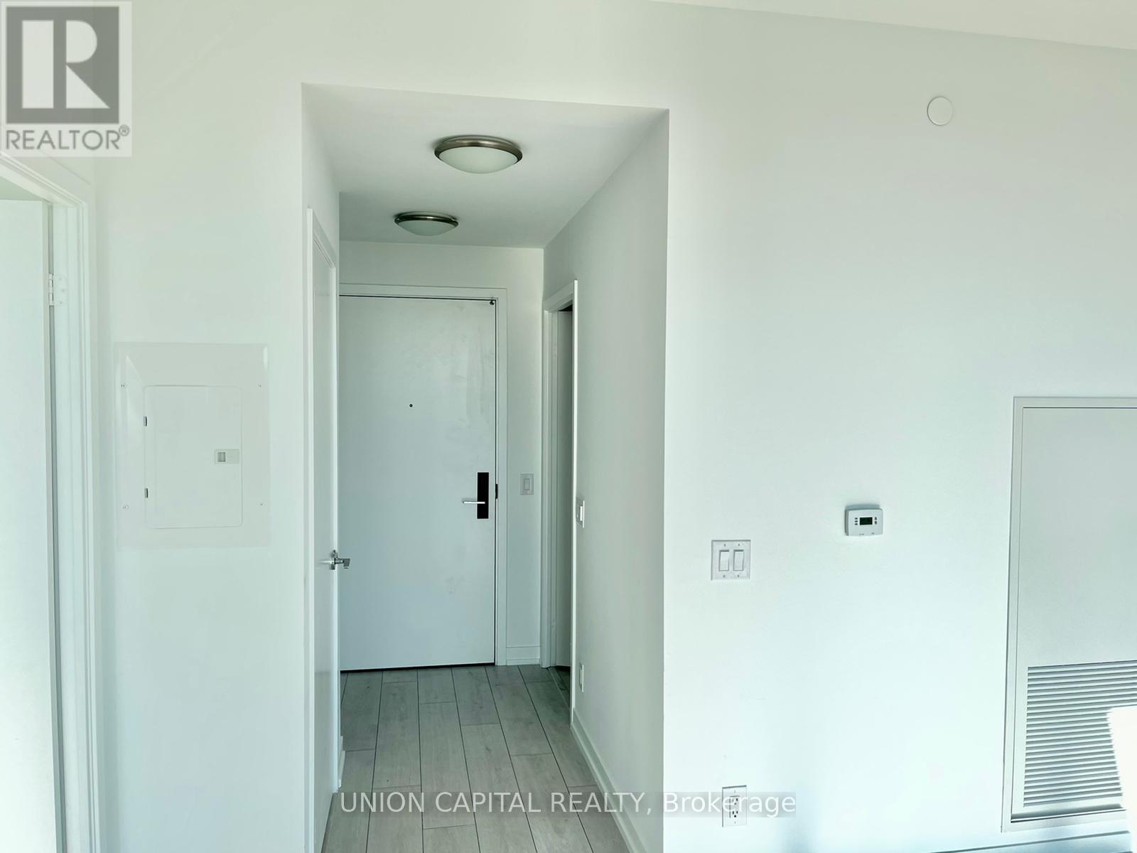 1205 - 270 Dufferin Street, Toronto (South Parkdale), Ontario  M6K 0H8 - Photo 15 - W12854360