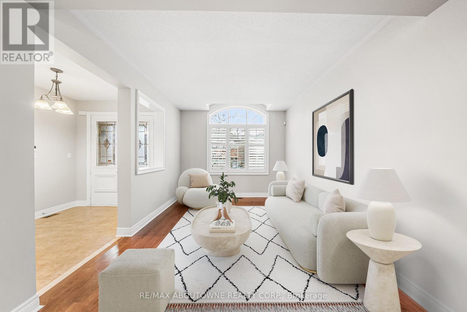 3334 Fox Run Circle, Oakville, Ontario  L6L 6W4 - Photo 5 - W12854368