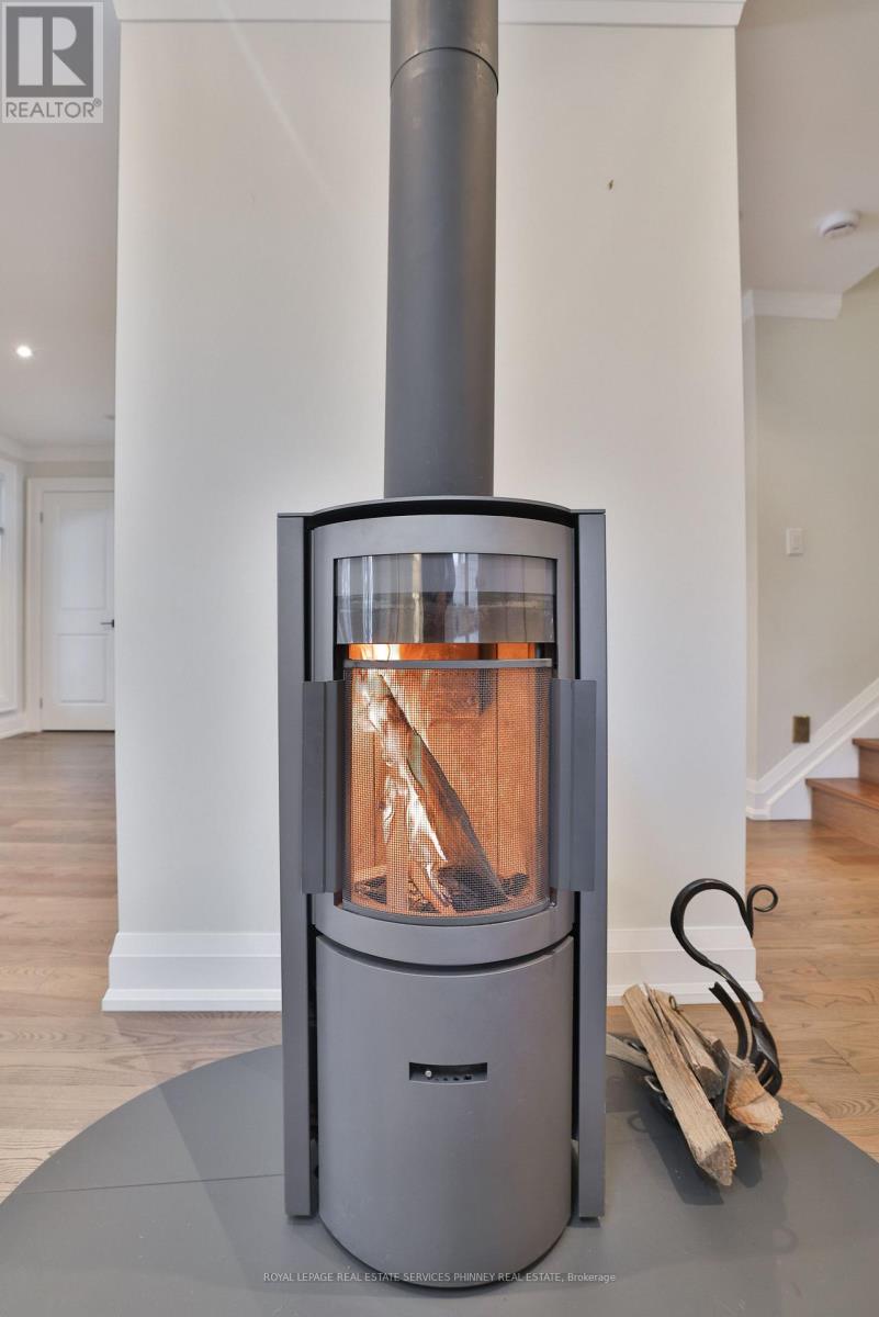 1053 Fair Birch Drive, Mississauga (Lorne Park), Ontario  L5H 1M4 - Photo 15 - W12854398