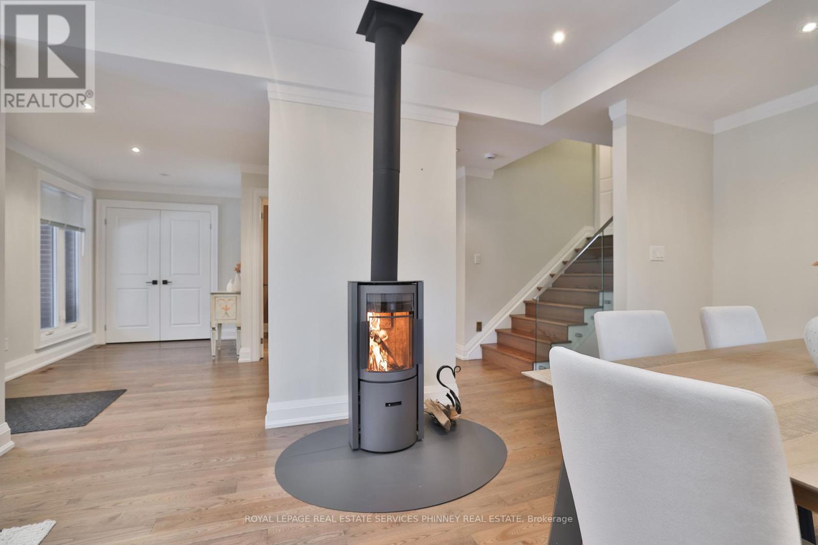 1053 Fair Birch Drive, Mississauga (Lorne Park), Ontario  L5H 1M4 - Photo 16 - W12854398