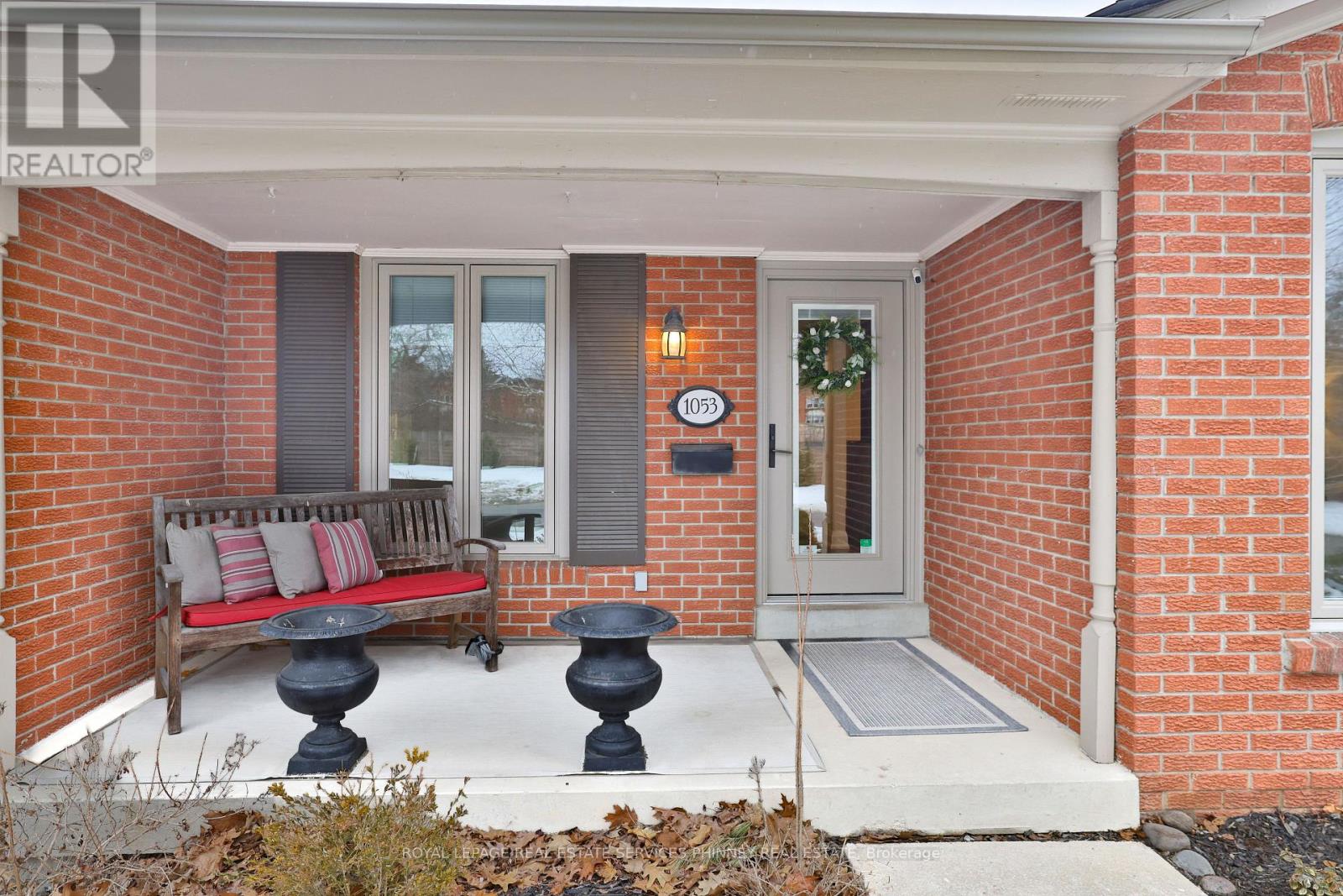 1053 Fair Birch Drive, Mississauga (Lorne Park), Ontario  L5H 1M4 - Photo 4 - W12854398