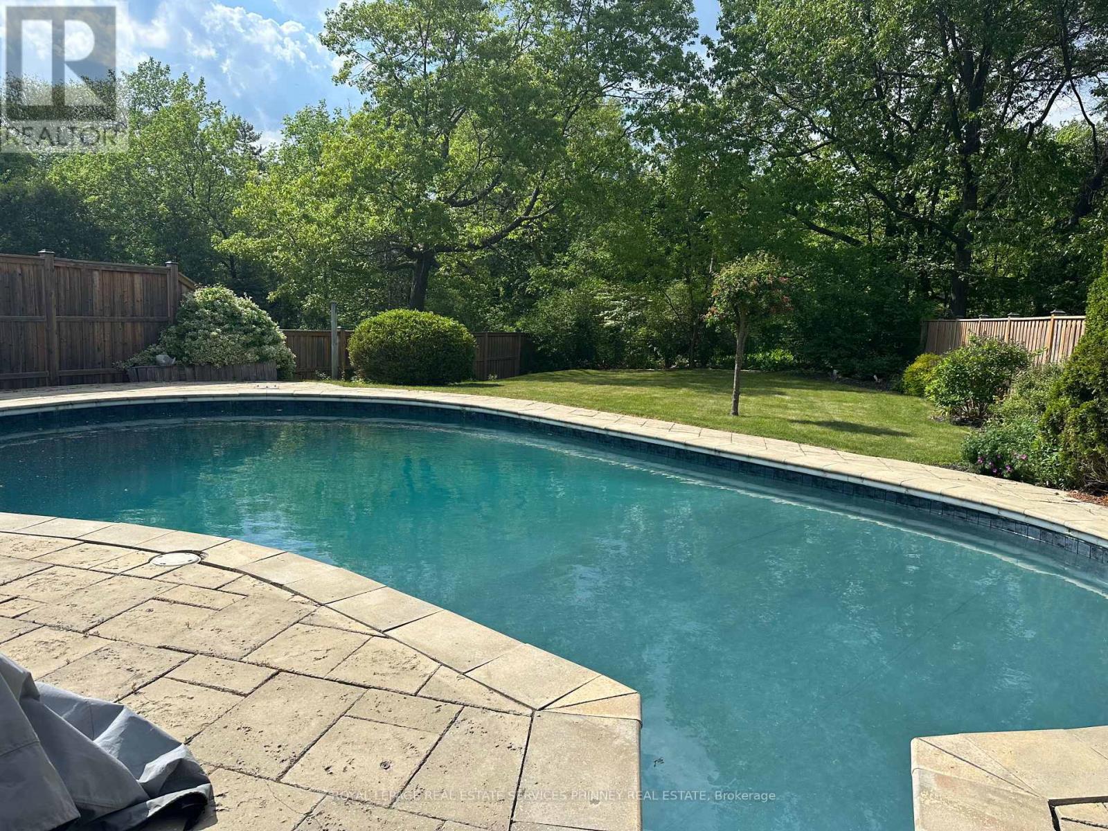 1053 Fair Birch Drive, Mississauga (Lorne Park), Ontario  L5H 1M4 - Photo 47 - W12854398