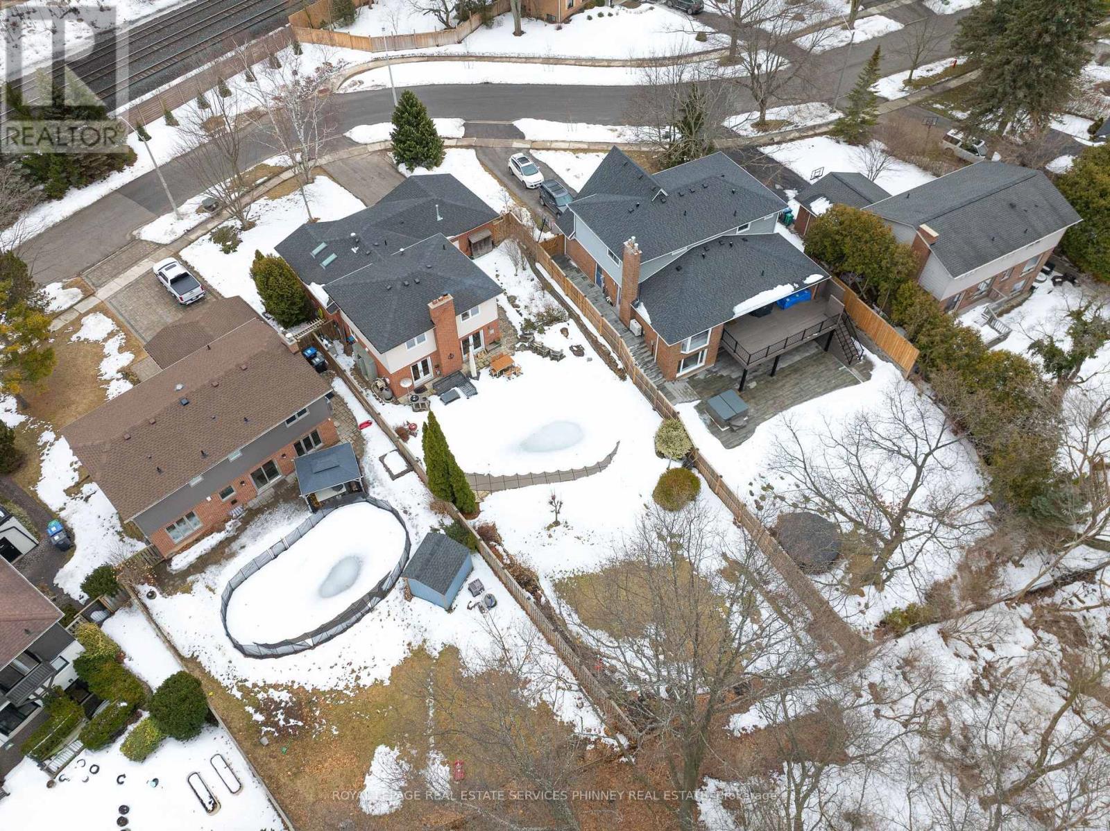 1053 Fair Birch Drive, Mississauga (Lorne Park), Ontario  L5H 1M4 - Photo 49 - W12854398