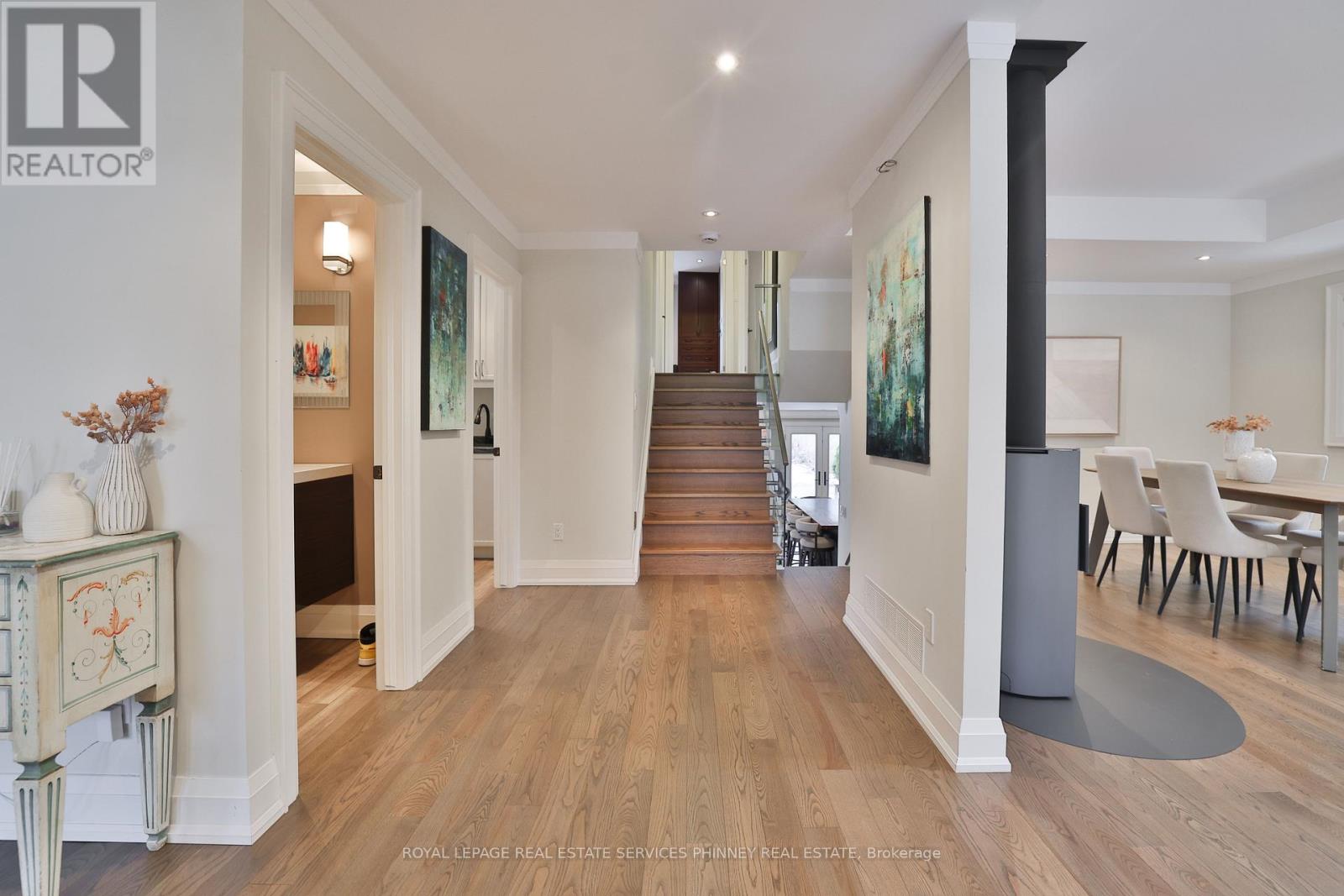 1053 Fair Birch Drive, Mississauga (Lorne Park), Ontario  L5H 1M4 - Photo 5 - W12854398