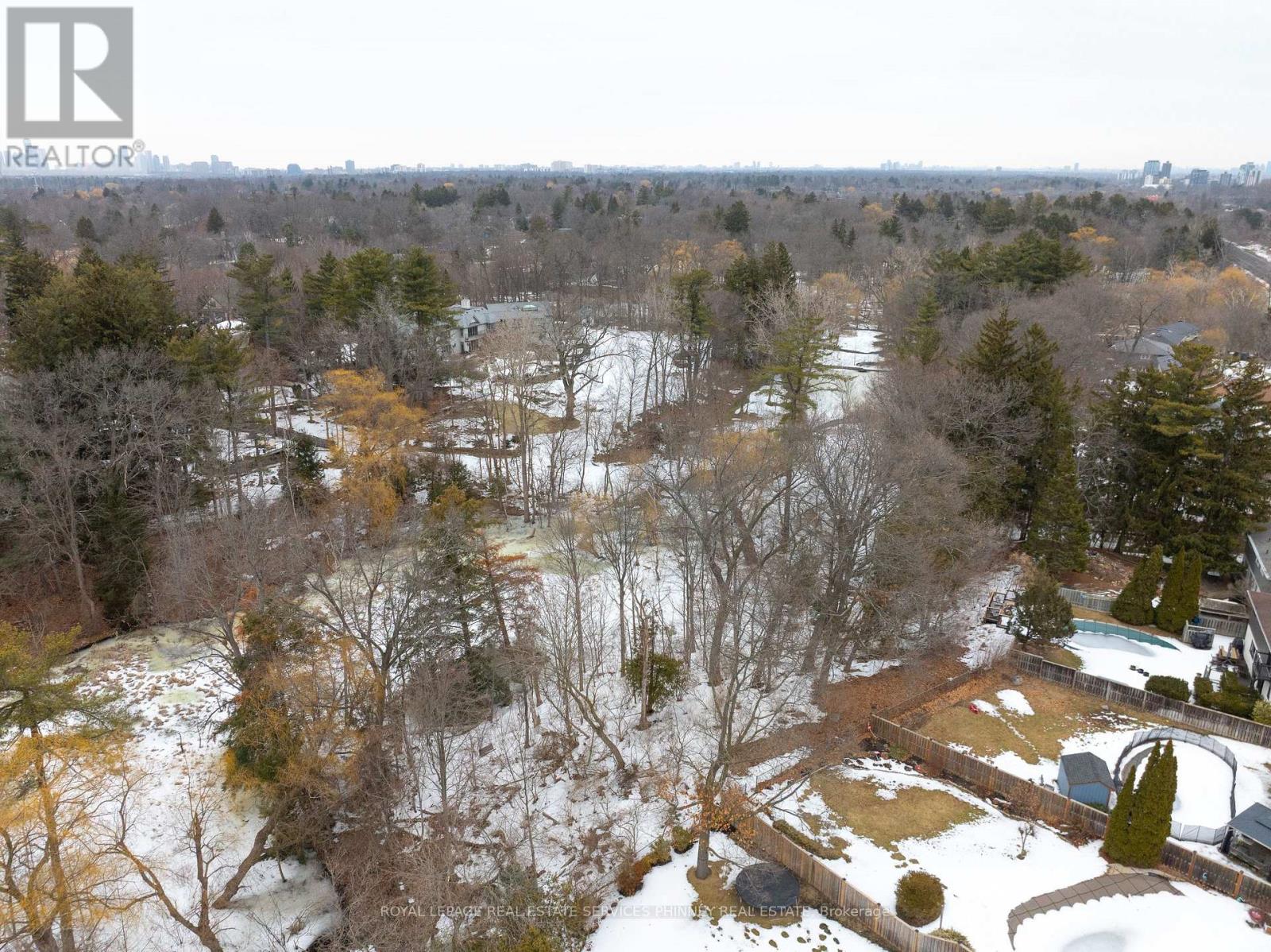 1053 Fair Birch Drive, Mississauga (Lorne Park), Ontario  L5H 1M4 - Photo 50 - W12854398