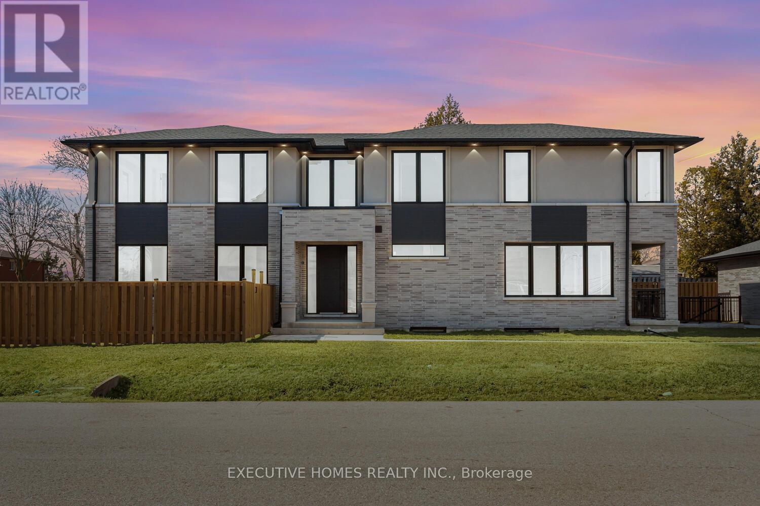 797 FIRST STREET, Mississauga, Ontario