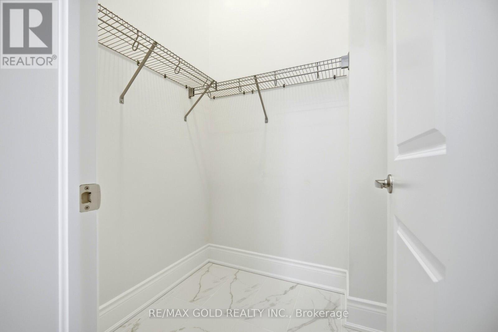 32 Addison Street, Caledon, Ontario  L7C 4N2 - Photo 20 - W12854476