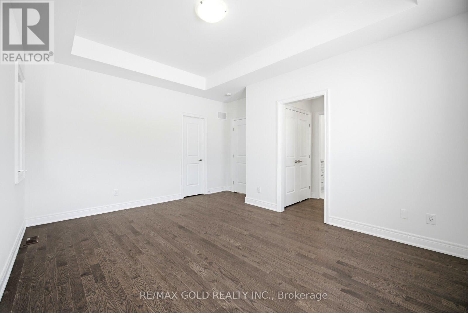 32 Addison Street, Caledon, Ontario  L7C 4N2 - Photo 25 - W12854476