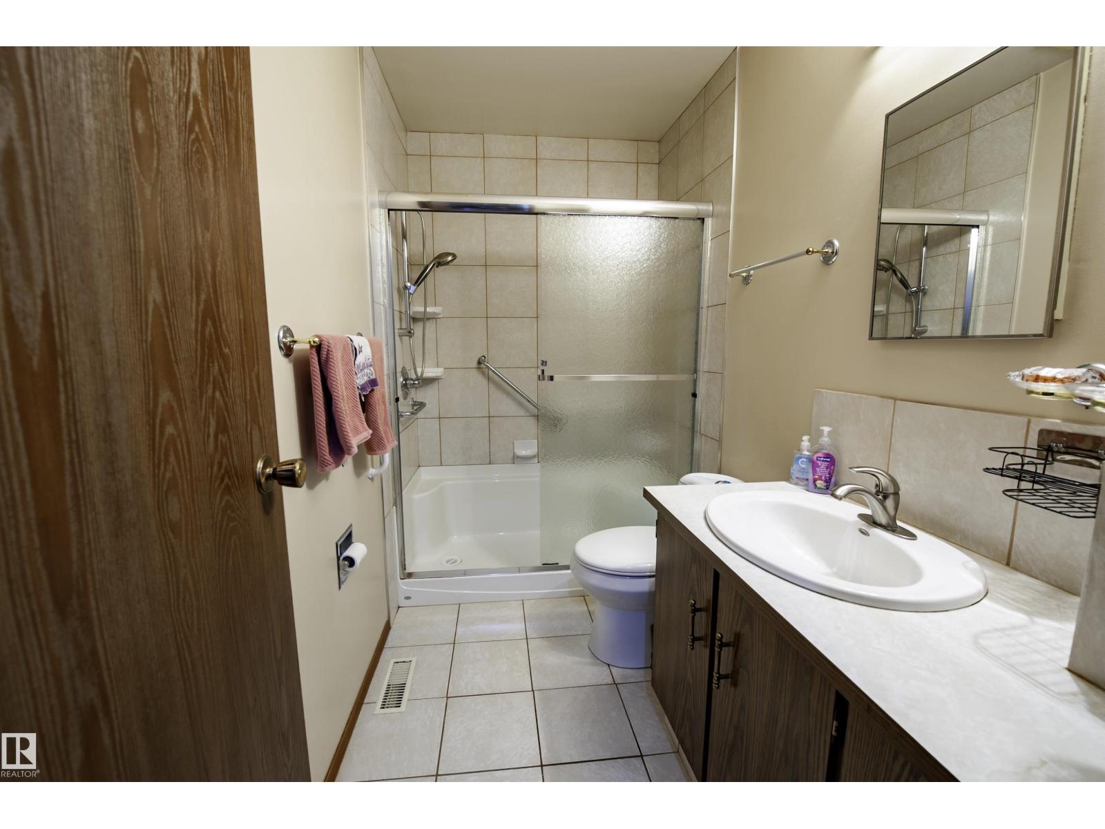 4116 38 St Nw, Edmonton, Alberta  T6L 5E4 - Photo 21 - E4476242