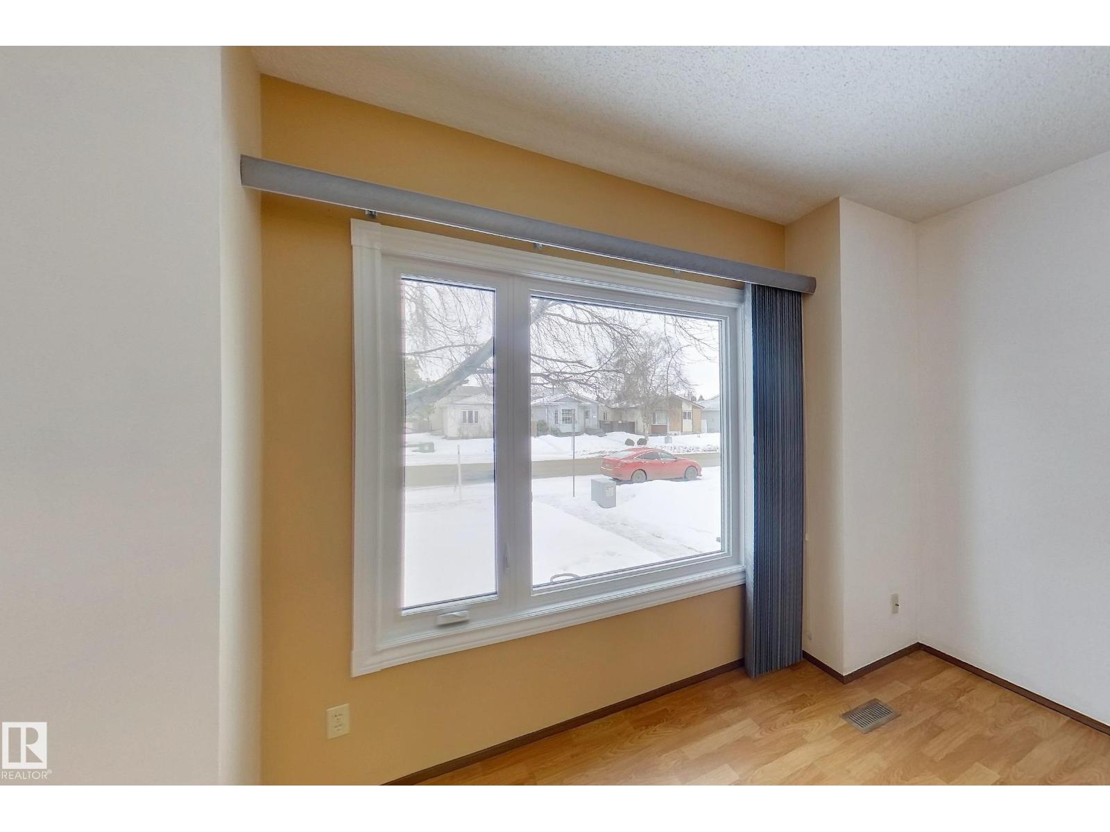 4116 38 St Nw, Edmonton, Alberta  T6L 5E4 - Photo 9 - E4476242