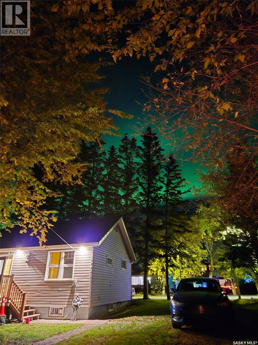 207 2nd Street S, Wakaw, Saskatchewan  S0K 4P0 - Photo 38 - SK029851