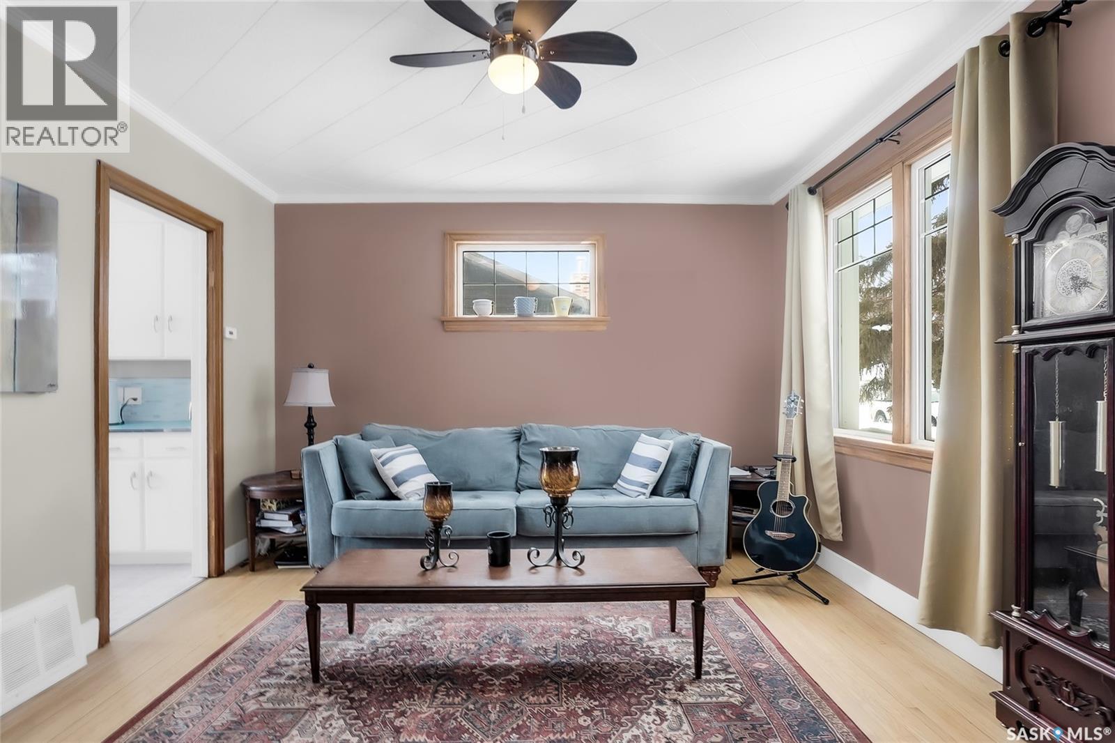 207 2nd Street S, Wakaw, Saskatchewan  S0K 4P0 - Photo 8 - SK029851