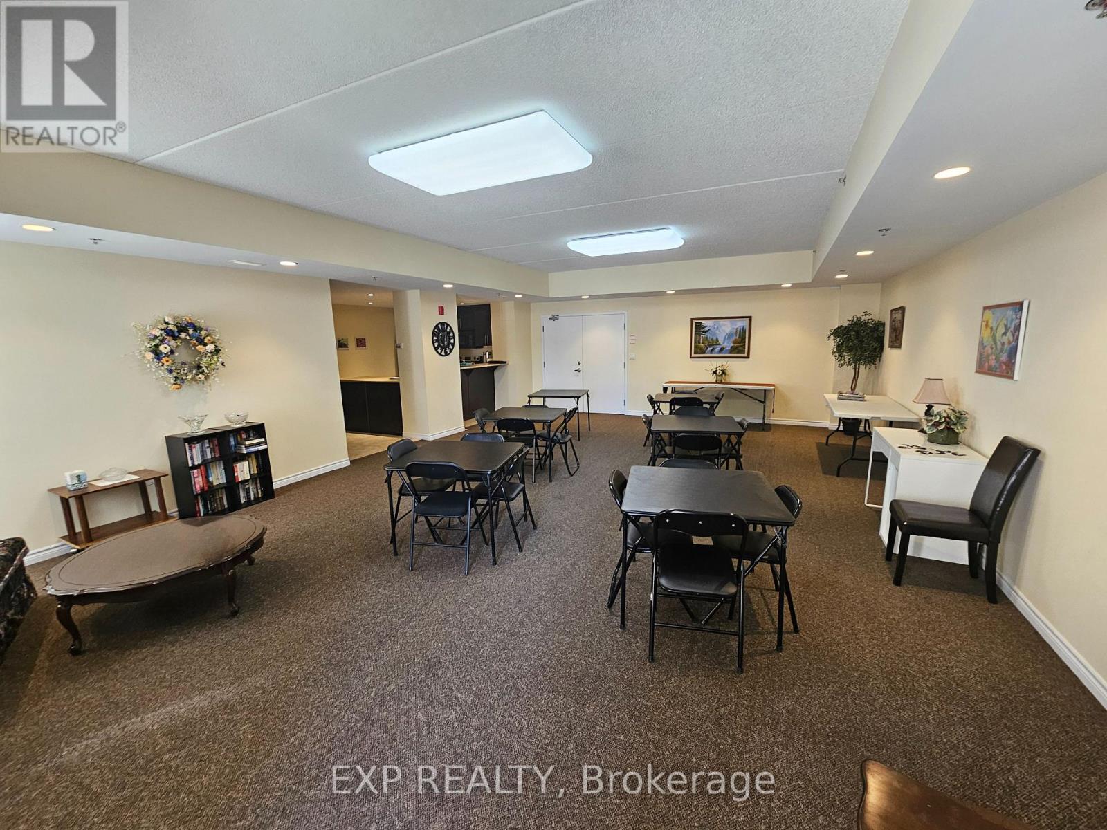 102 - 308 Watson Parkway N, Guelph (Grange Road), Ontario  N1E 0G7 - Photo 34 - X12854364