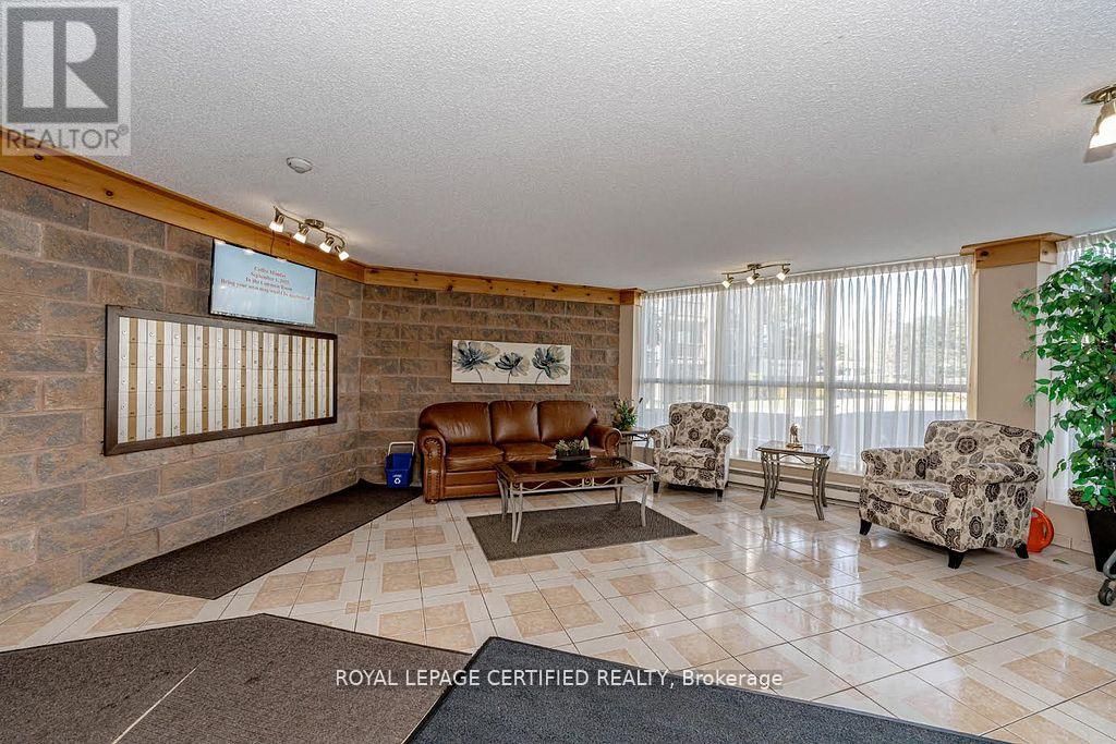 505 - 24 Marilyn Drive, Guelph, Ontario  N1H 8E9 - Photo 3 - X12854414