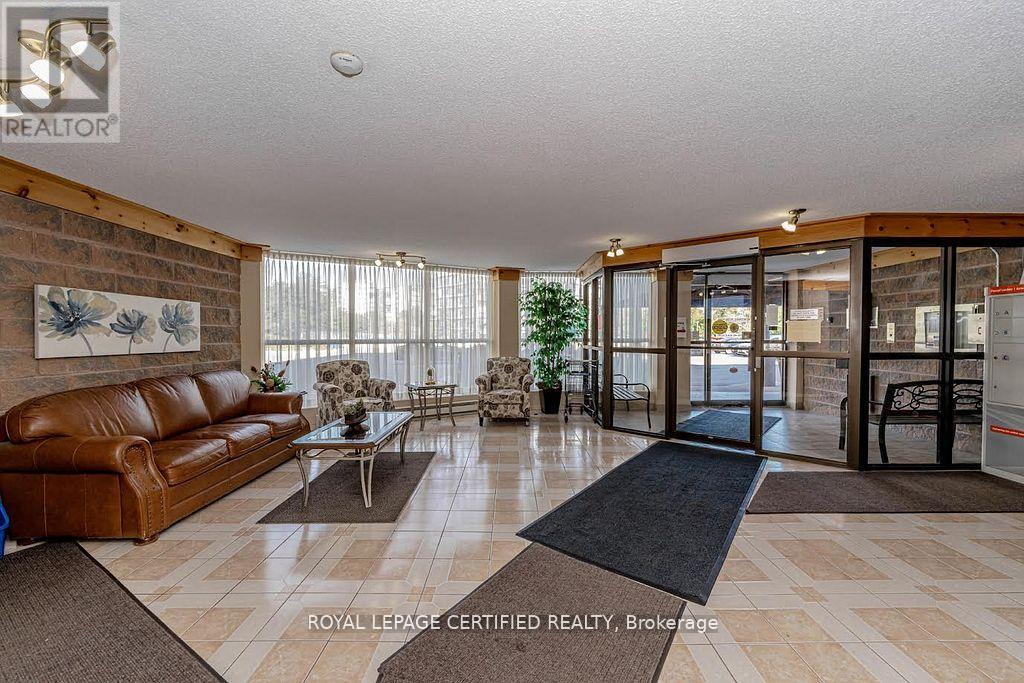 505 - 24 Marilyn Drive, Guelph, Ontario  N1H 8E9 - Photo 4 - X12854414