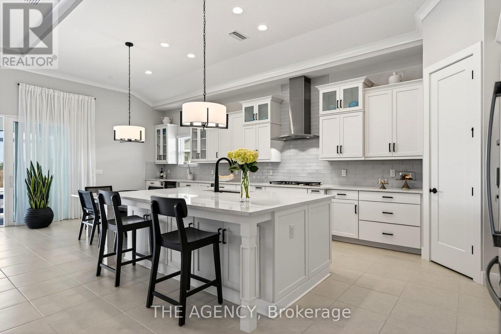 11615 Gleaming Terrace, Sarasota, Ontario    - Photo 16 - X12854418