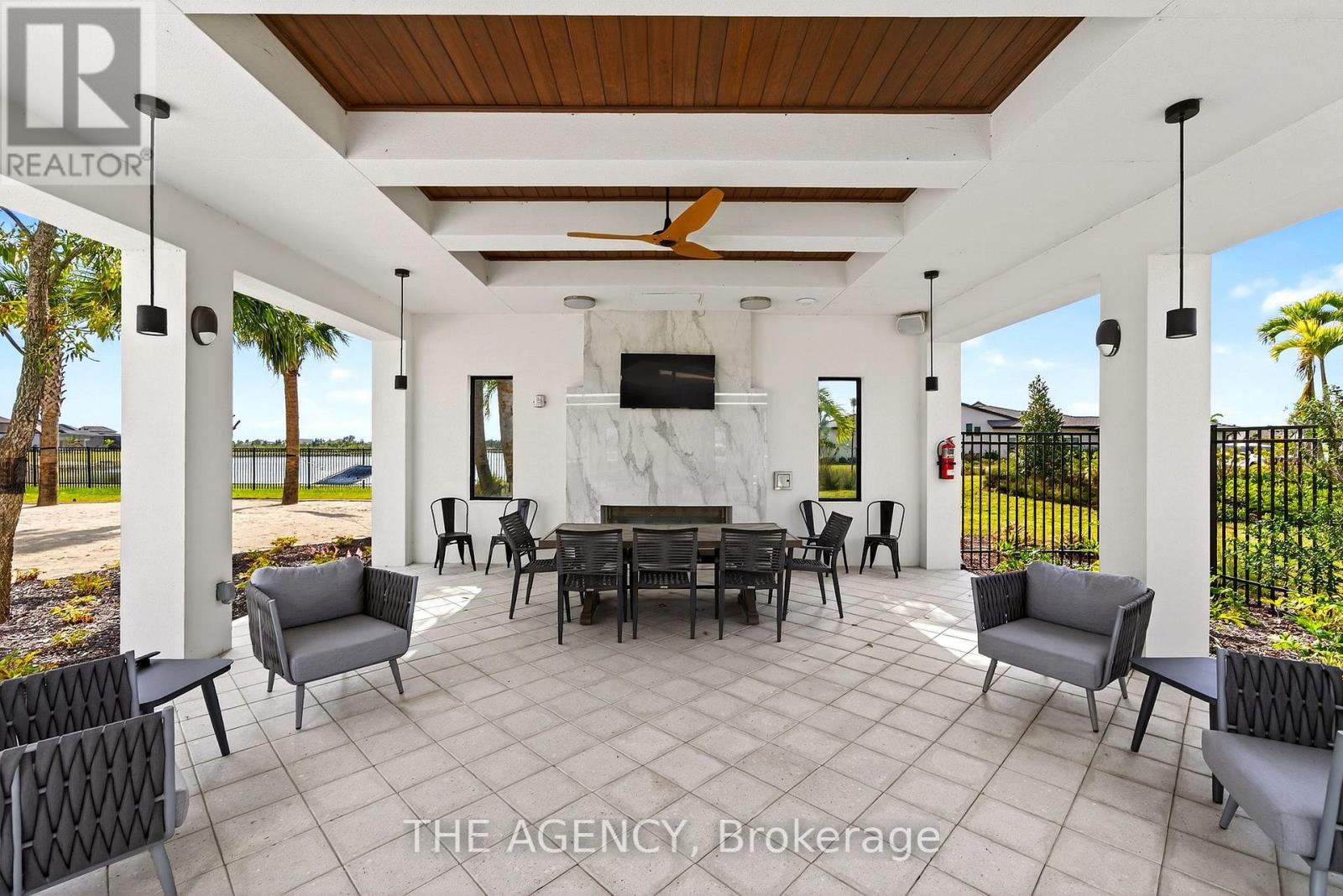 11615 Gleaming Terrace, Sarasota, Ontario    - Photo 47 - X12854418