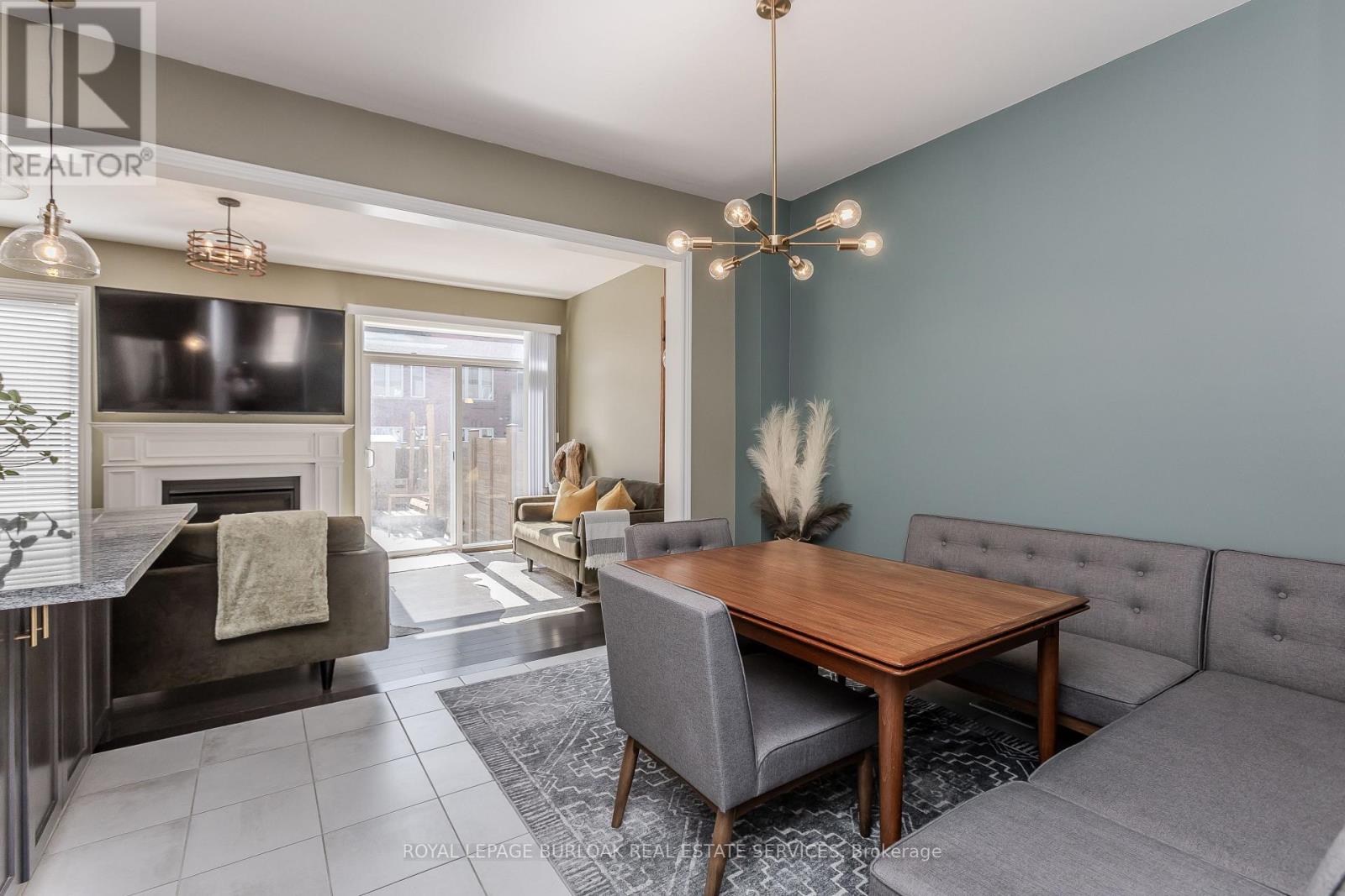 36 Heming Trail, Hamilton (Meadowlands), Ontario  L9K 0J8 - Photo 12 - X12854458