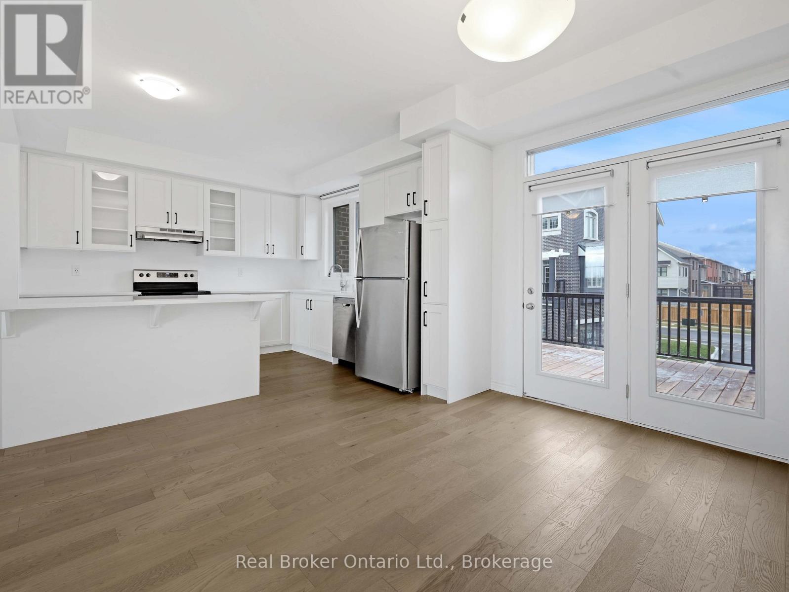 1397 William Halton Parkway, Oakville, Ontario  L6M 5N8 - Photo 9 - W12854502