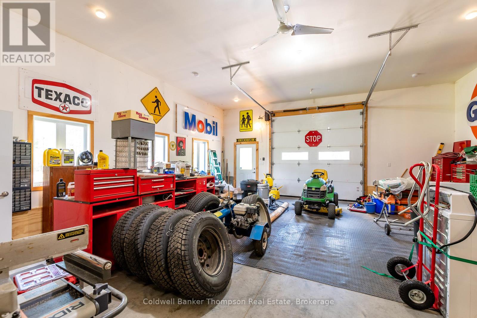 35 Audrey Smith Road, Magnetawan, Ontario P0A 1C0 - Photo 45 - X12830378