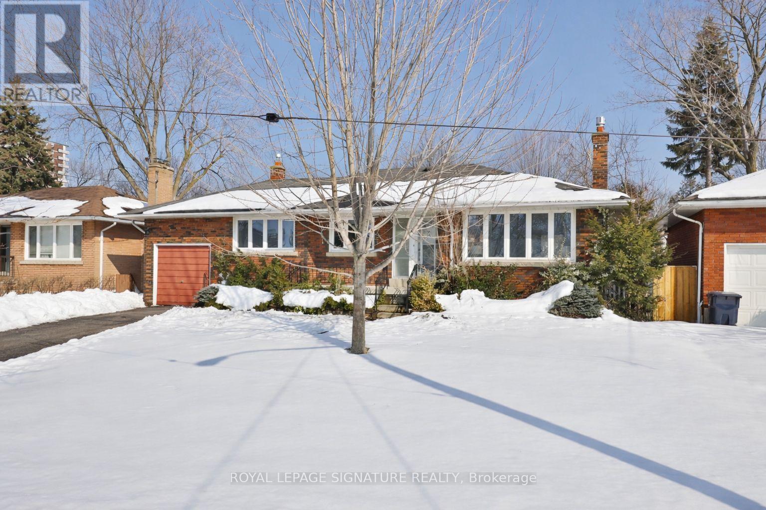 27 Lejune Road, Toronto, Ontario  M1T 2S6 - Photo 38 - E12854470