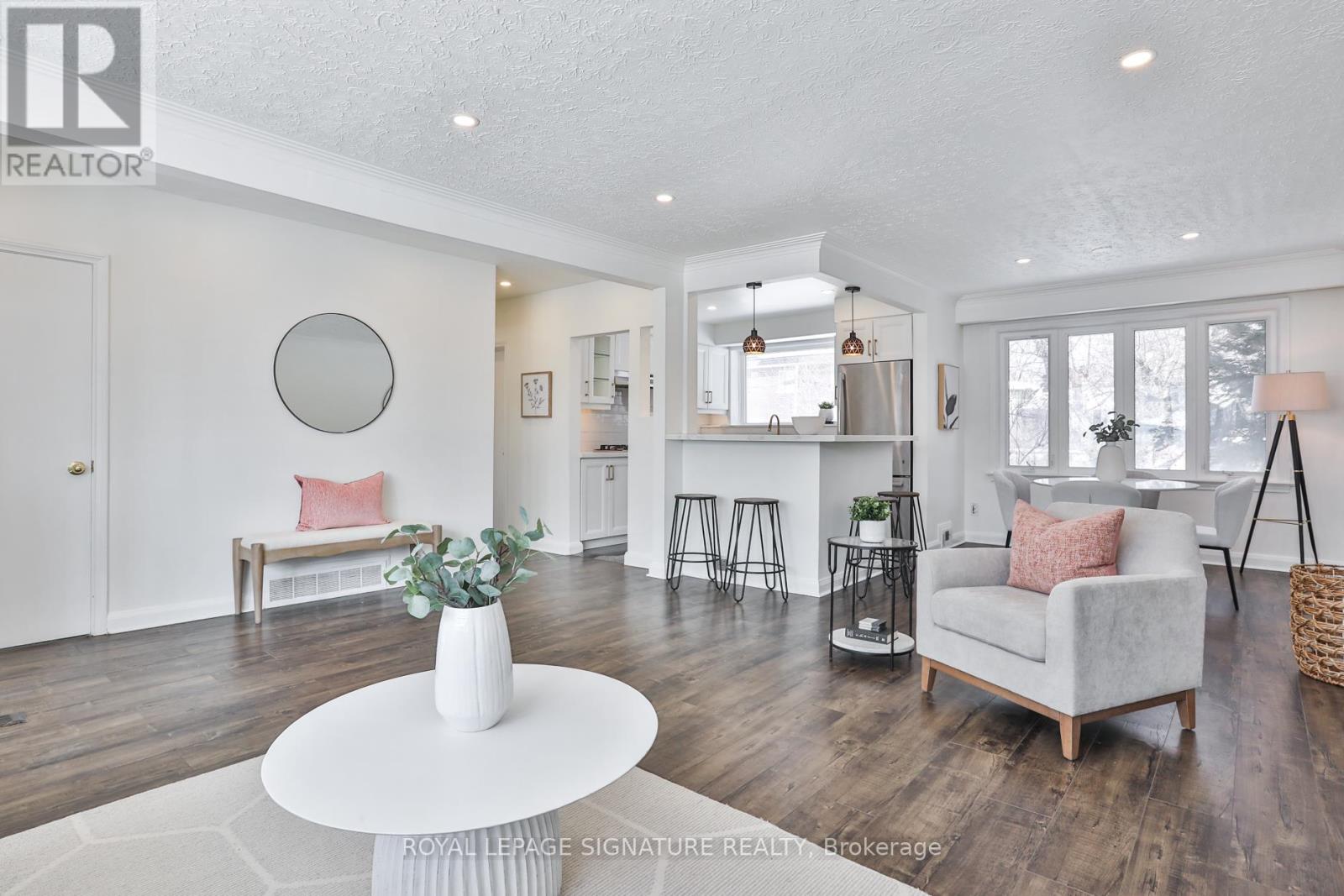 27 Lejune Road, Toronto, Ontario  M1T 2S6 - Photo 5 - E12854470