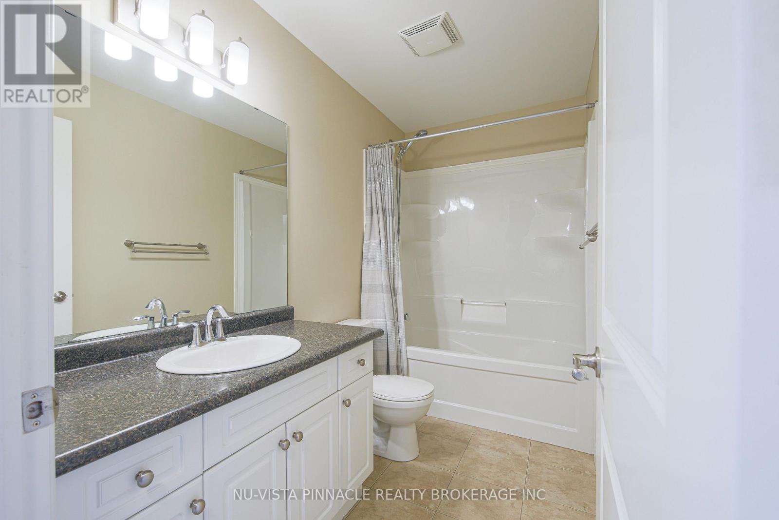 702 Springwood Crescent, London North, Ontario  N6G 0H8 - Photo 14 - X12847190