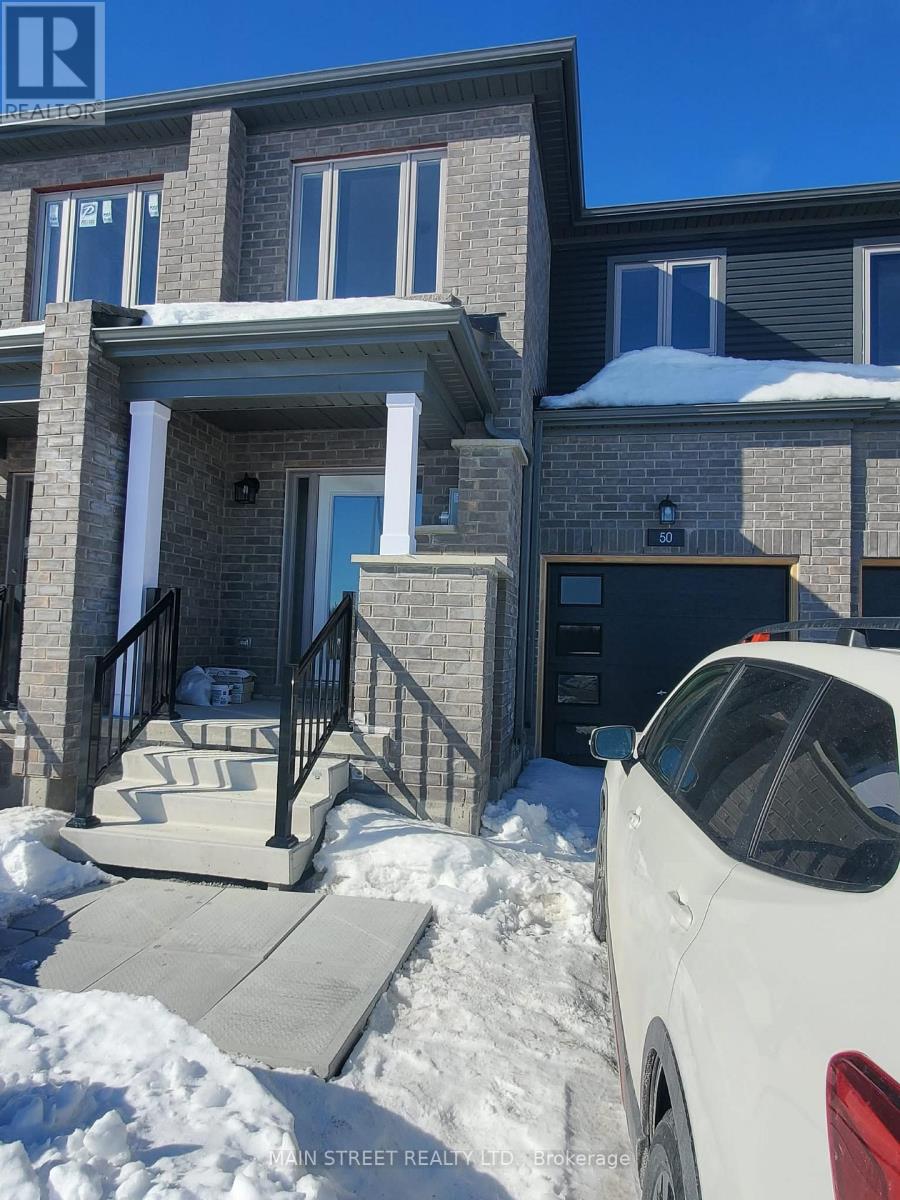 50 Mcaush Street, Barrie, Ontario  L9J 0C2 - Photo 2 - S12854406