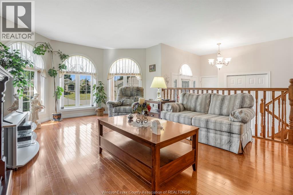 106 Balmoral, Chatham, Ontario  N7L 5P2 - Photo 5 - 26004744