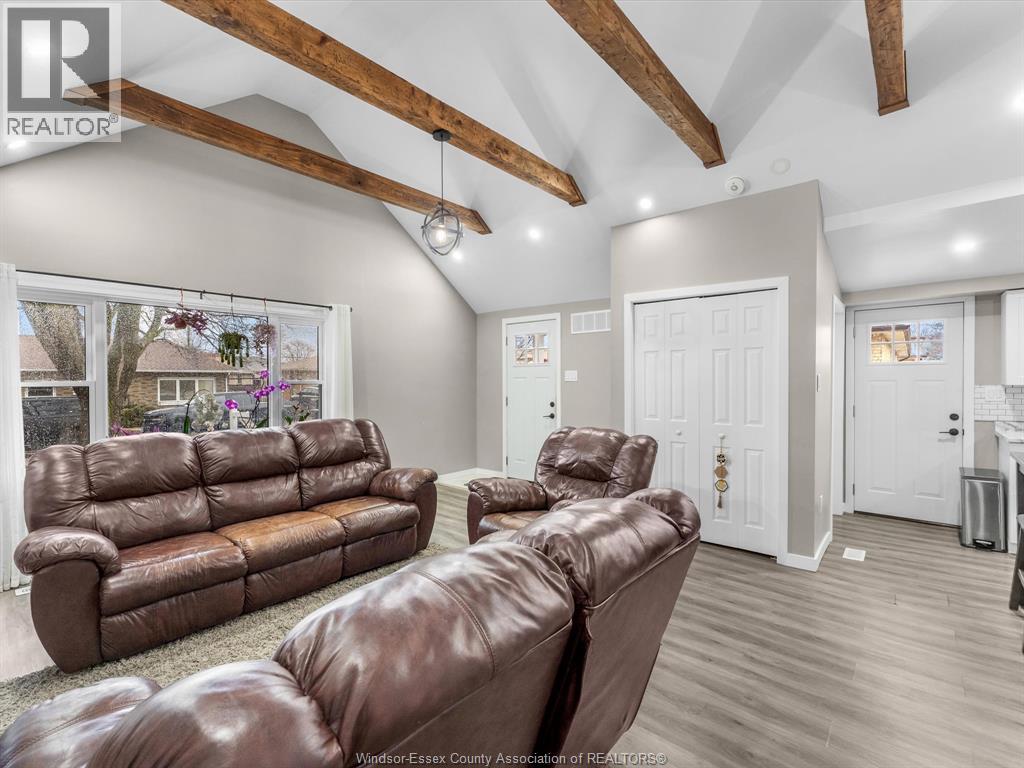 13 Martin, Leamington, Ontario  N8H 2R5 - Photo 6 - 26004741